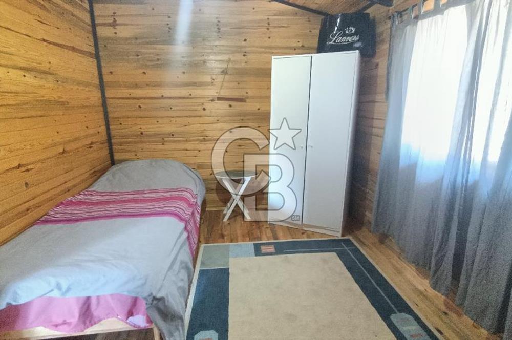 Bornova Yakaköy Satılık Tarla ve 2+1 Ağaç Ev 