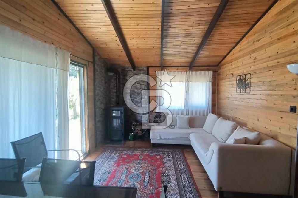Bornova Yakaköy Satılık Tarla ve 2+1 Ağaç Ev 