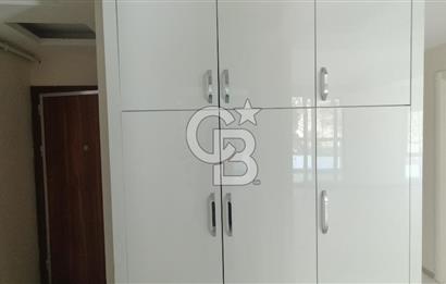 İzmir Bayraklı Çiçek Mahallesi Kiralık 2+1 Daire 