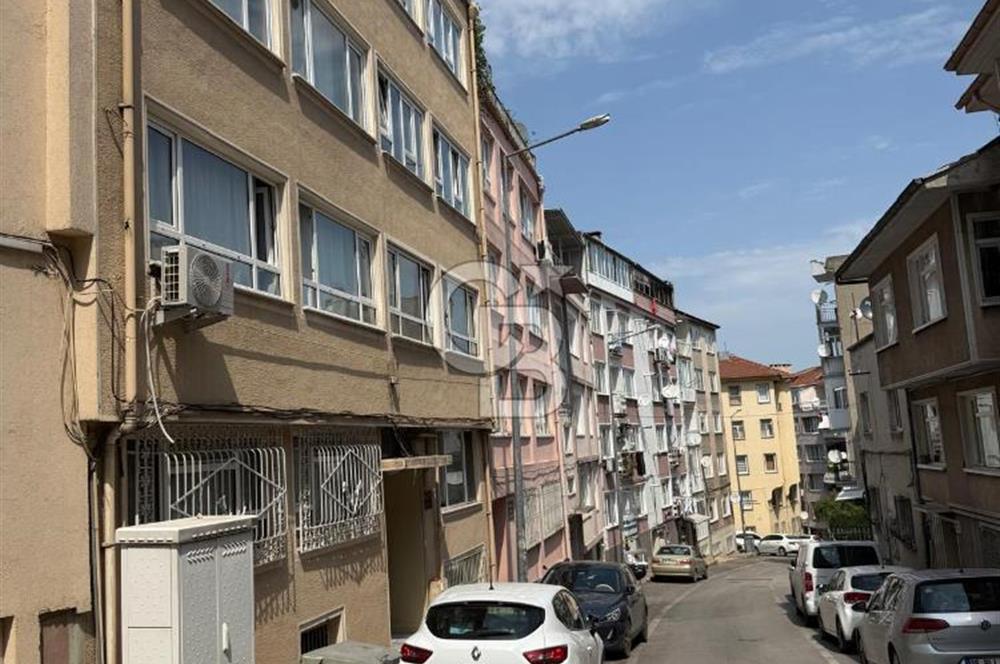 BURSA NAMAZGAH MAH ÇİFT CEPHELİ-ARA KAT-3+1 DAİRE