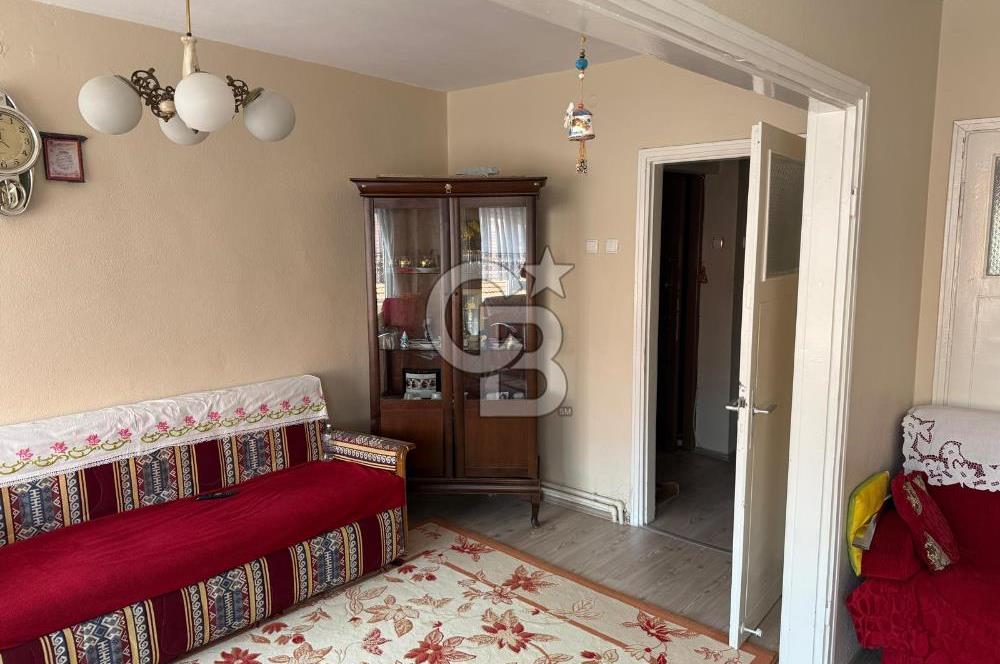 BURSA NAMAZGAH MAH ÇİFT CEPHELİ-ARA KAT-3+1 DAİRE