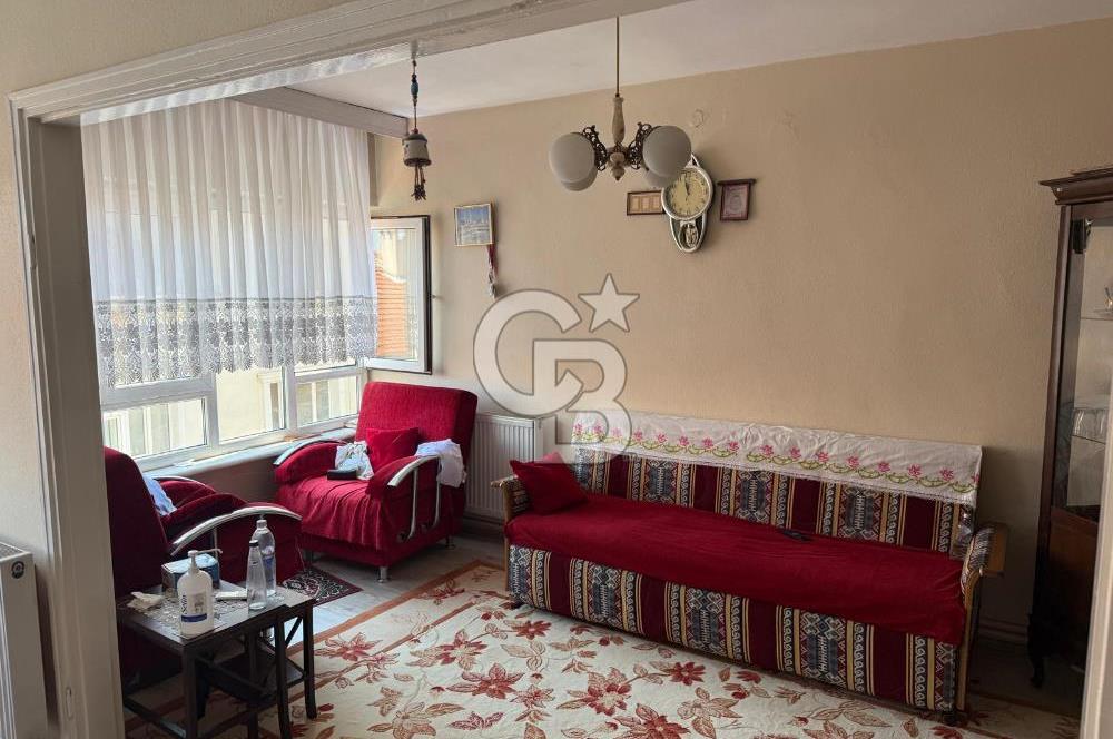 BURSA NAMAZGAH MAH ÇİFT CEPHELİ-ARA KAT-3+1 DAİRE