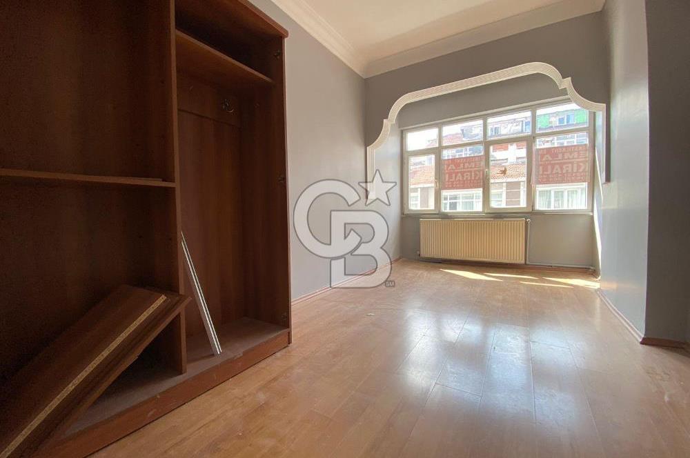 GÜNGÖREN'DE MERKEZİ KONUMDA SATILIK KAT İRTİFAKLI 2+1 90M² DAİRE