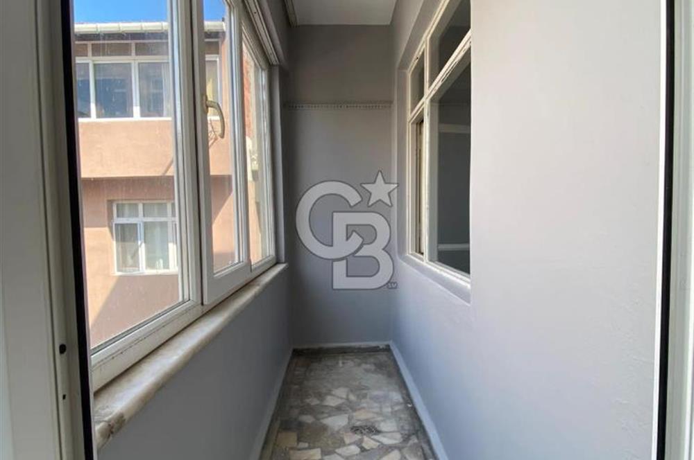 GÜNGÖREN'DE MERKEZİ KONUMDA SATILIK KAT İRTİFAKLI 2+1 90M² DAİRE
