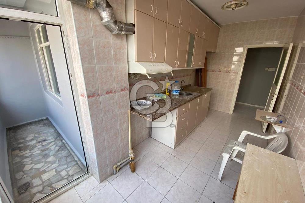 GÜNGÖREN'DE MERKEZİ KONUMDA SATILIK KAT İRTİFAKLI 2+1 90M² DAİRE