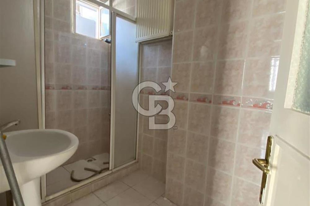 GÜNGÖREN'DE MERKEZİ KONUMDA SATILIK KAT İRTİFAKLI 2+1 90M² DAİRE