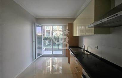 Bayraklı Anıt Sitesi'nde Satılık 3+1 Kiracısız Daire