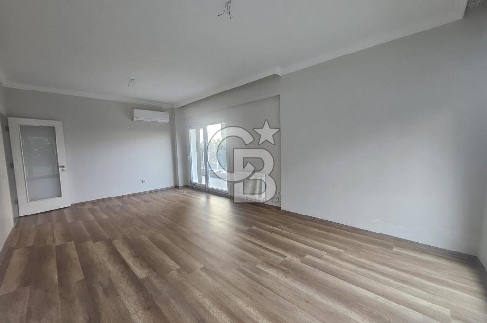 Bayraklı Anıt Sitesi'nde Satılık 3+1 Kiracısız Daire