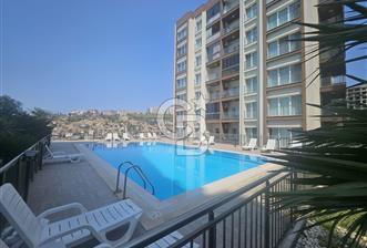 Bayraklı Anıt Sitesi'nde Satılık 3+1 Kiracısız Daire