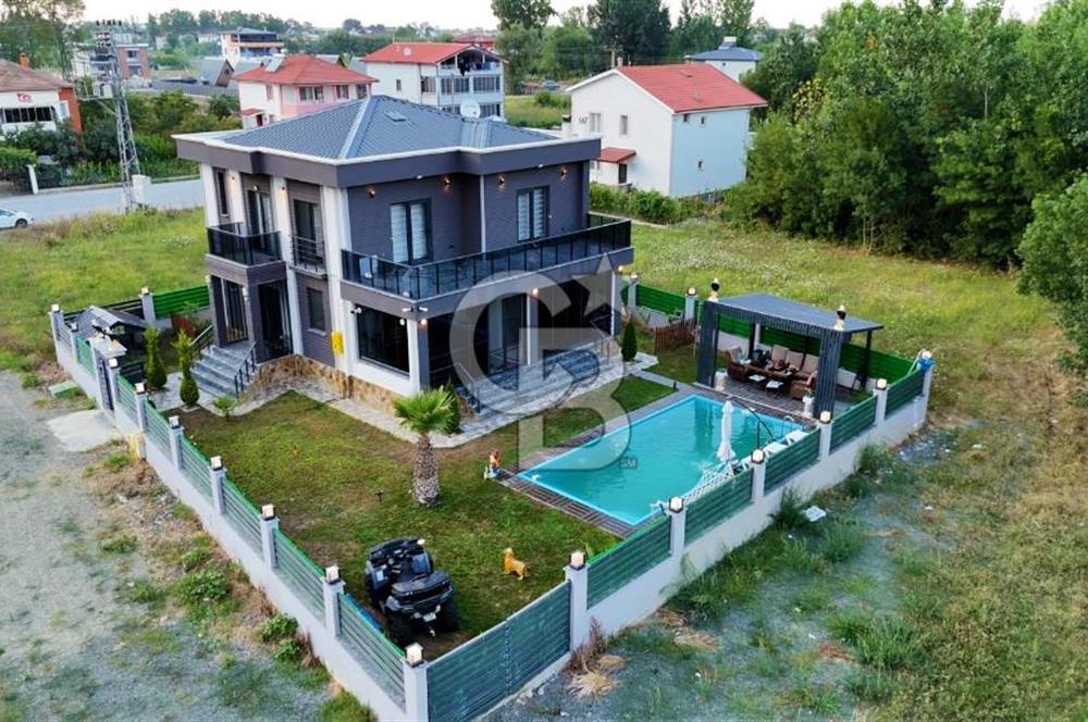 Havuzlu & Full Eşyalı Lüks Villa 