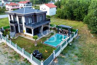 Havuzlu & Full Eşyalı Lüks Villa 