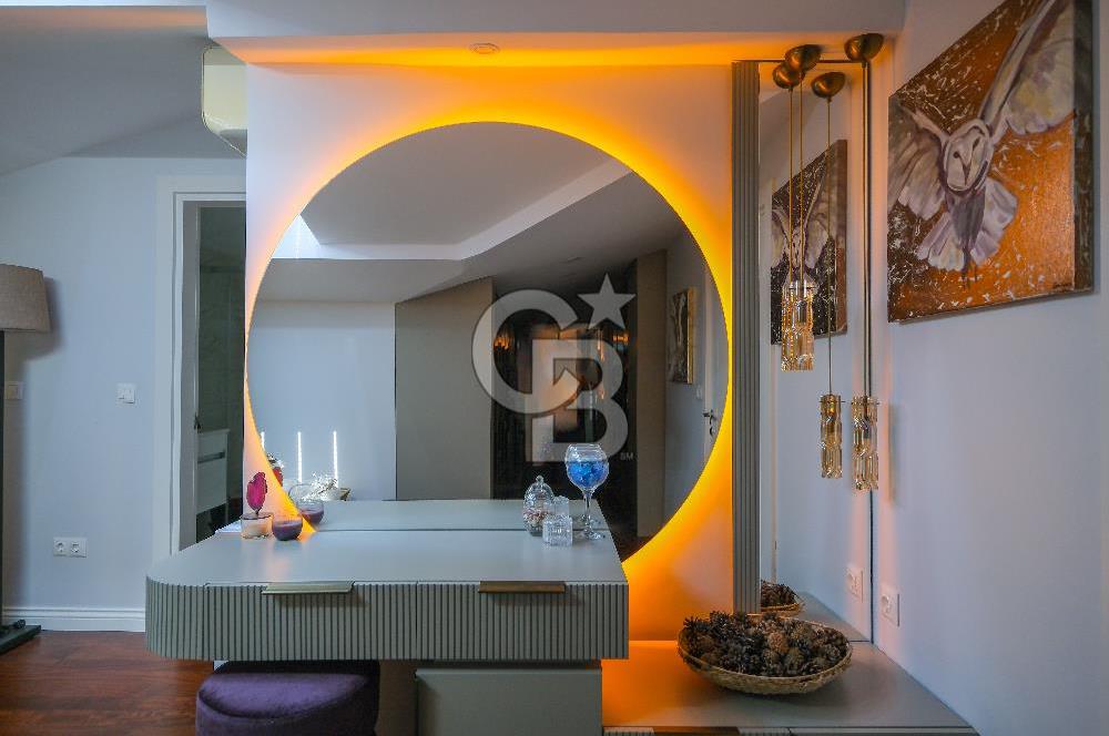 Caddebostan’da Deniz ve Bağdat Caddesi Manzaralı Geniş Dubleks Daire