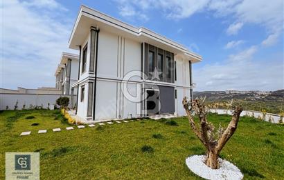 ''Köşe Konum,300 M2 Özel Bahçe, Ayrıcalıklı Yaşam Sizlerle''