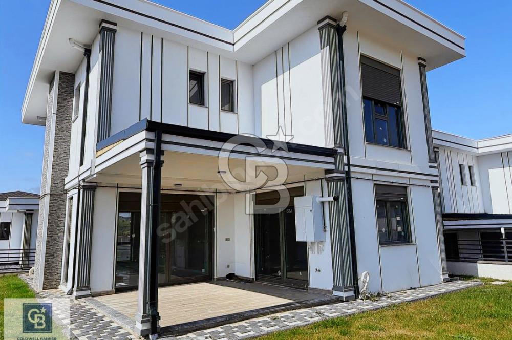 ''Köşe Konum,300 M2 Özel Bahçe, Ayrıcalıklı Yaşam Sizlerle''