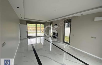 ''Köşe Konum,300 M2 Özel Bahçe, Ayrıcalıklı Yaşam Sizlerle''