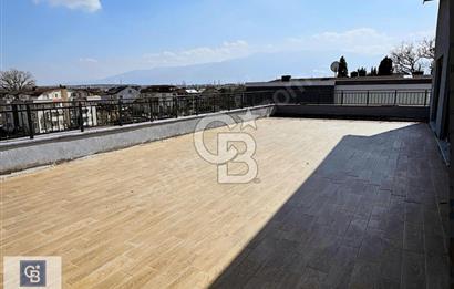 Kiralık Kurumsal Kullanım İçin İdeal, Merkezi Konumda Bina