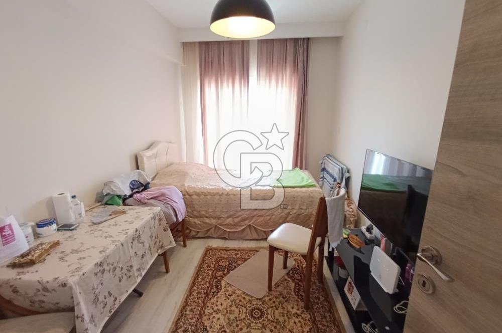 Karşıyaka Ordu Cad. Üzeri Satılık 2+1 Kapalı Mutfak Geniş Daire 