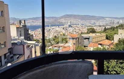 KONAK / Tınaztepe Mah. Körfez Manzaralı Satılık 3+1 Daire