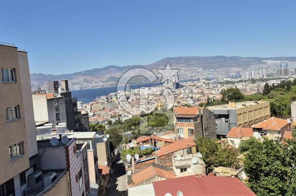 KONAK / Tınaztepe Mah. Körfez Manzaralı Satılık 3+1 Daire