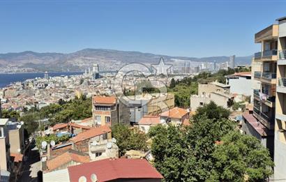 KONAK / Tınaztepe Mah. Körfez Manzaralı Satılık 3+1 Daire