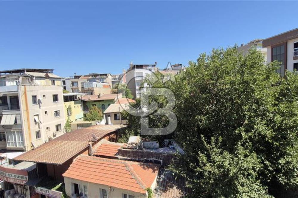 KONAK / Tınaztepe Mah. Körfez Manzaralı Satılık 3+1 Daire