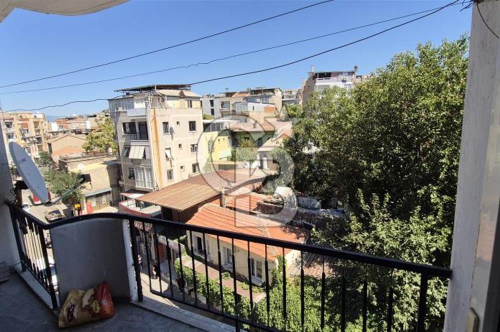 KONAK / Tınaztepe Mah. Körfez Manzaralı Satılık 3+1 Daire