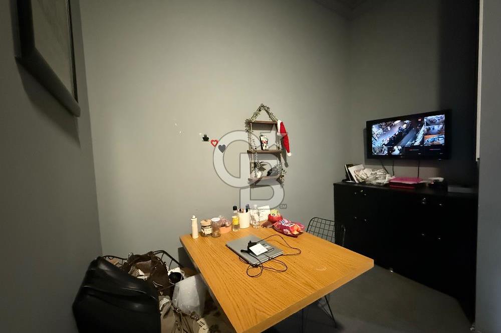 BALGAT ZİYABEY CADDESİ ÜZERİNDE 153 M2 NET KULLANIMLI BACALI DEVİRLİK DÜKKAN