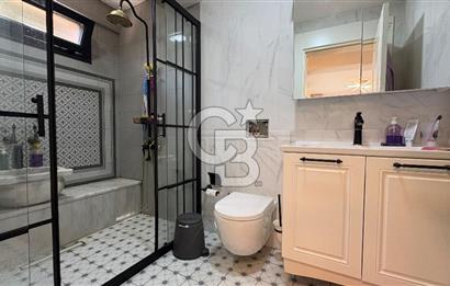 Narlıdere Sahilevleri 6+1 Satılık Villa