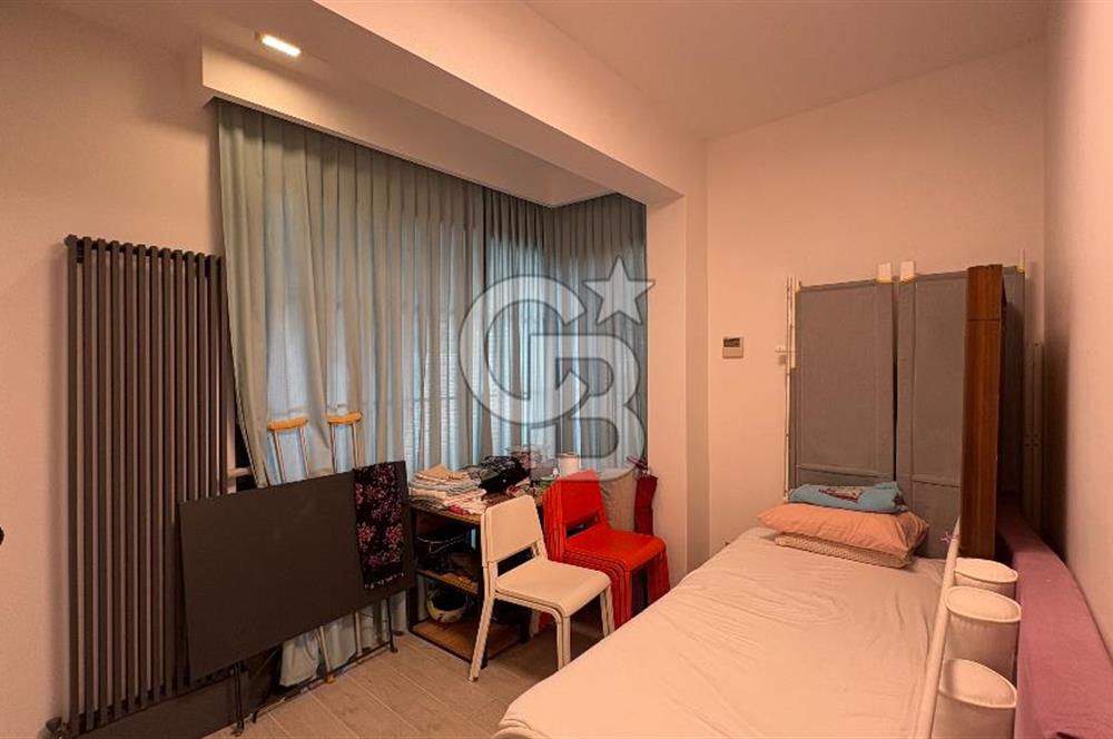Narlıdere Sahilevleri 6+1 Satılık Villa