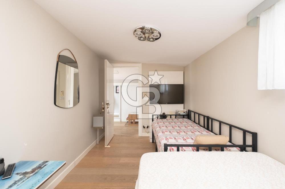ERENKÖY BAĞDAT CADDESİNE YAKIN KATTA TEK 285 M2 4+1 DUBLEKS