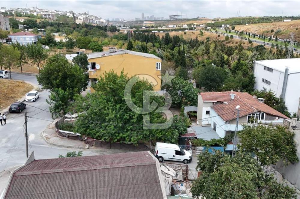 KÜÇÜKÇEKMECE YARIMBURGAZ`DA 188M2 YATIRIMLIK ARSA 