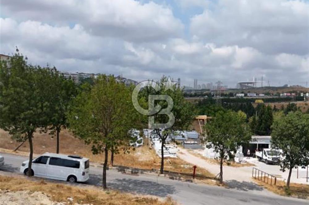 KÜÇÜKÇEKMECE YARIMBURGAZ`DA 188M2 YATIRIMLIK ARSA 
