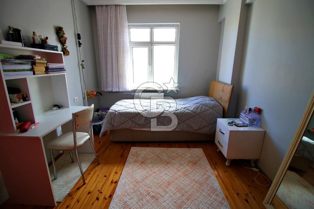 CB OPİA'DAN İSTİKLAL CADDESİ YAKINI 4+1 DAİRE