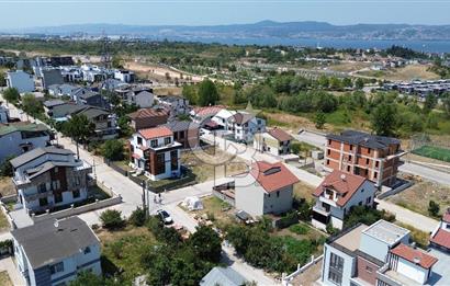 Başiskele Damlar Mahallesi'nde Yatırımlık Yan Yana 2 Arsa!!!