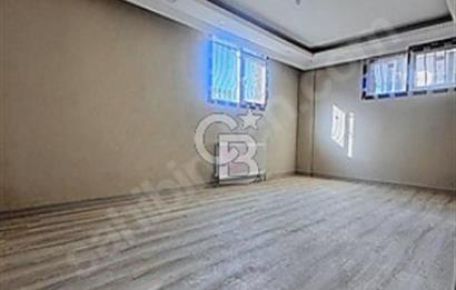 SATILIK HARAÇÇI GÖÇMENKENT'DE 4+1 150 M² BAHÇE KATI