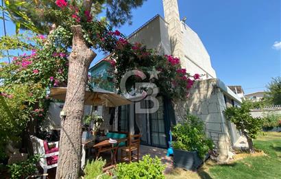 Narlıdere Sahilevleri 6+1 Satılık Villa