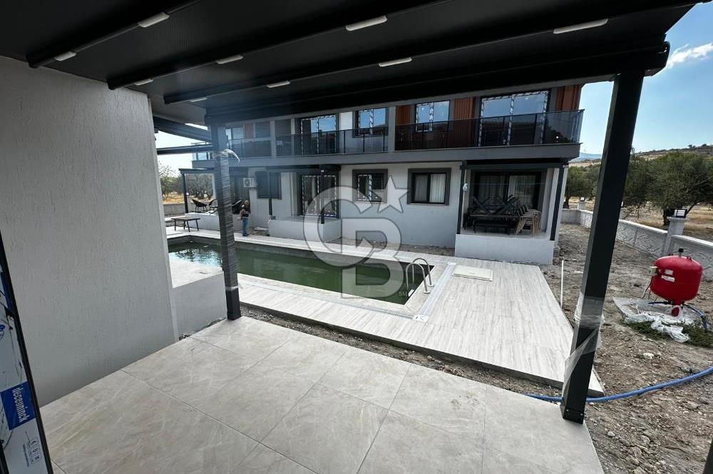COLDWELL BANKER İYA GAYRİMENKUL’DEN  ÇANDARLI MERKEZDE SİTE İÇERİSİNDE 1+1 KİRALIK DAİRE 