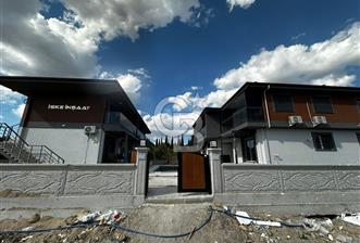 COLDWELL BANKER İYA GAYRİMENKUL’DEN  ÇANDARLI MERKEZDE SİTE İÇERİSİNDE 1+1 KİRALIK DAİRE 
