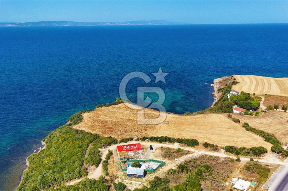 Lapseki Gürecide Boğaz Manzaralı Yatırımlık Tarla 188 m²