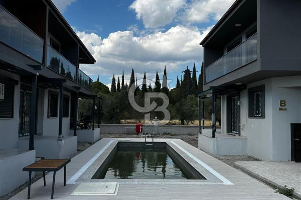 COLDWELL BANKER İYA GAYRİMENKUL’DEN  ÇANDARLI MERKEZDE SİTE İÇERİSİNDE 1+1 KİRALIK DAİRE 