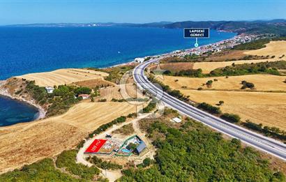 Lapseki Gürecide Boğaz Manzaralı Yatırımlık Tarla 188 m²