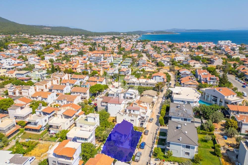 URLA ÇEŞMEALTINDA SATILIK TURİZM/KONUT İMARLI ARSA