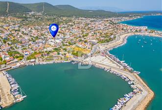 URLA ÇEŞMEALTINDA SATILIK TURİZM/KONUT İMARLI ARSA