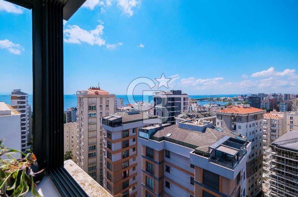 Caddebostan’da Deniz ve Bağdat Caddesi Manzaralı Geniş Dubleks Daire