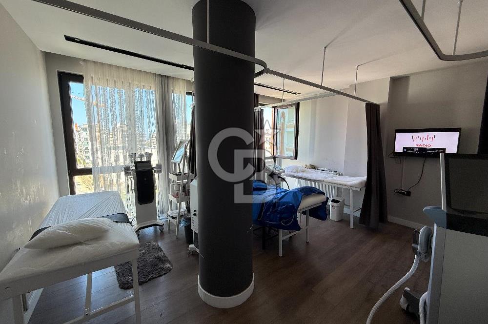 Mükemmel konumda -- Kiralık ofıs