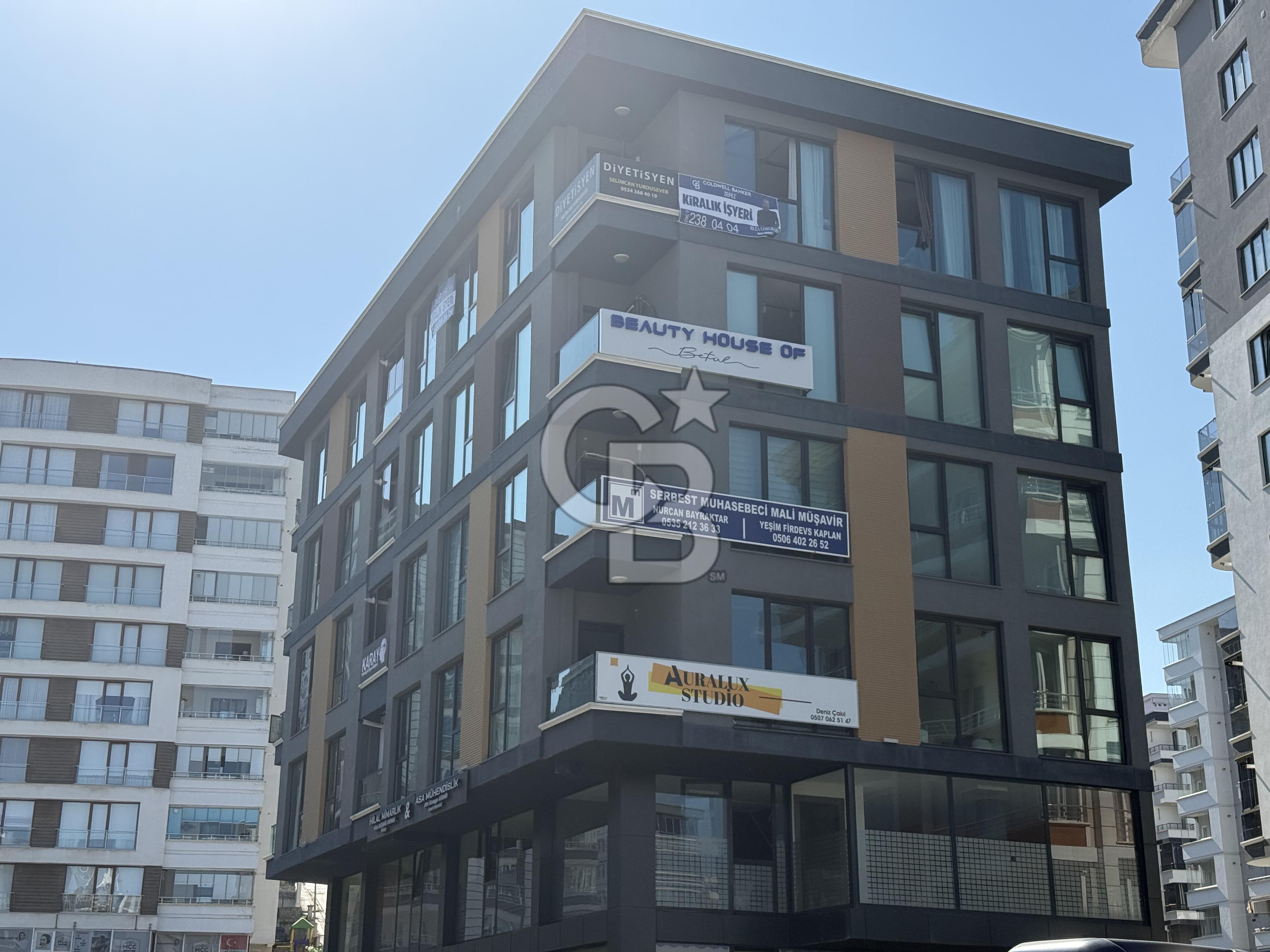 Mükemmel konumda -- Kiralık ofıs