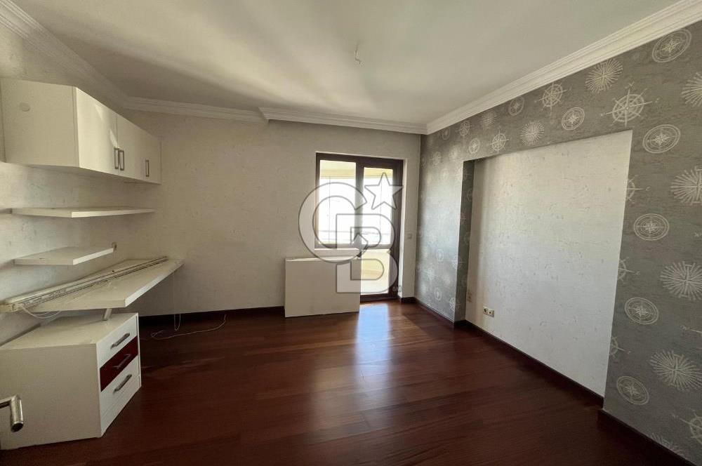 İşçi Blokları mahallesinde Kiralık 5+2 Teras Dubleks !