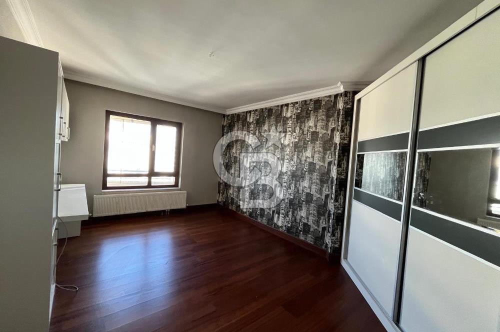 İşçi Blokları mahallesinde Kiralık 5+2 Teras Dubleks !