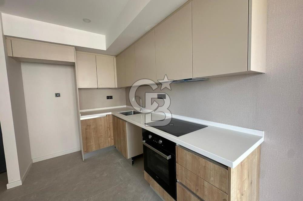 Ataşehir Merkezde Satılık 2+1