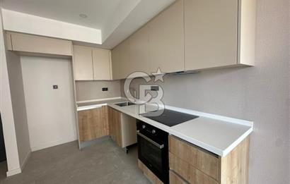 Ataşehir Merkezde Satılık 2+1